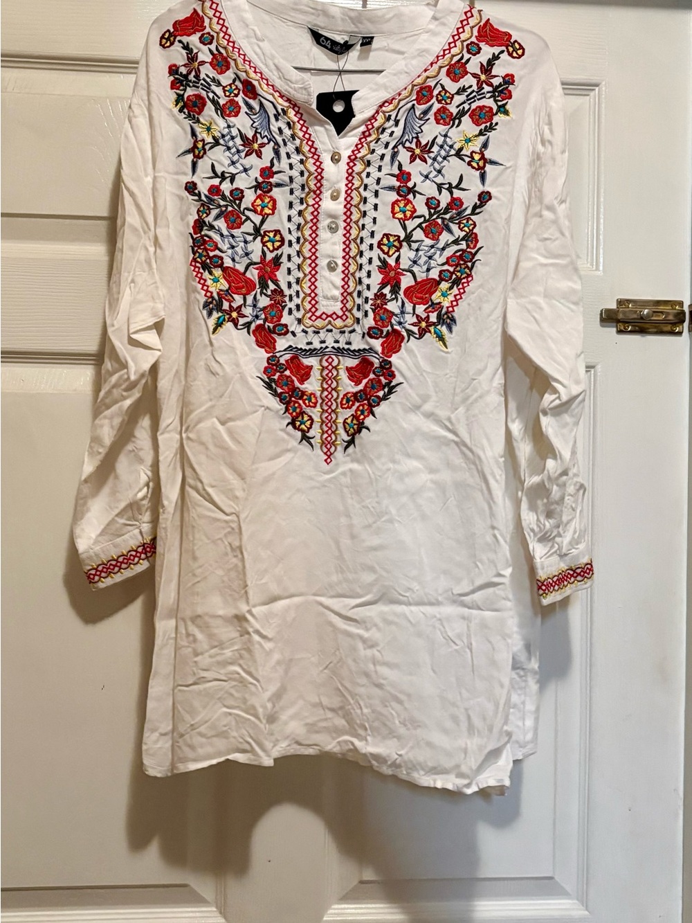 White Embroidered V-Neck Women's Tunic with Colorful Floral Detail-XXL